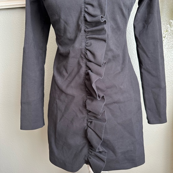 Zara TRF Collection Black Ruffle Front Long Sleeve V-neck Dress Size Medium - Picture 16 of 17